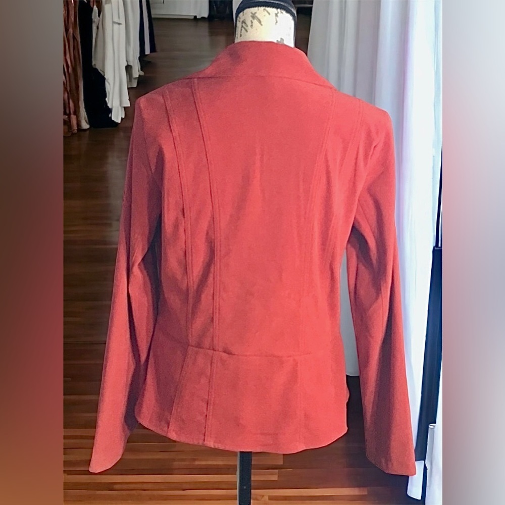 Autumn Rust Orange Zip Up Suede Blazer
Jacket size Small EUC, Pockets Vintage - Picture 2 of 13